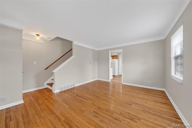 360 Parkview Dr - Photo 5 of 19