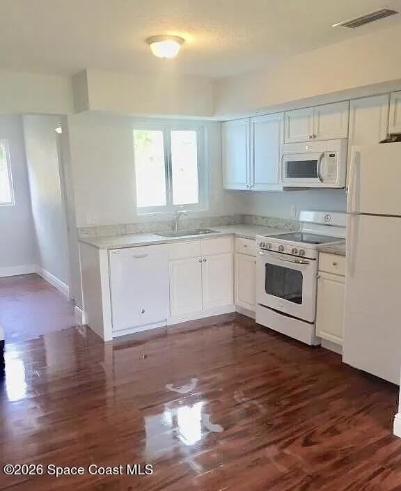 204 Cassia Blvd - Photo 2 of 13