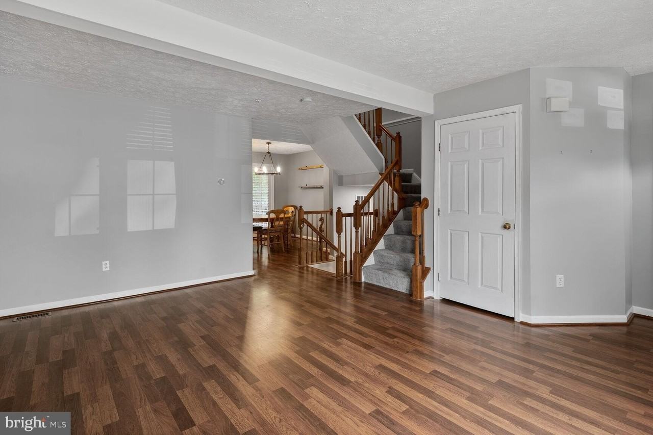 114 Paden Ct - Photo 3 of 23