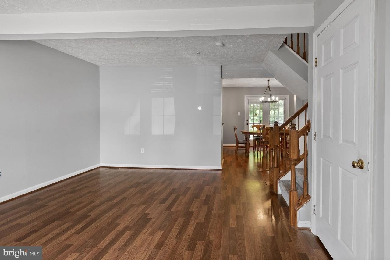 114 Paden Ct - Photo 4 of 23