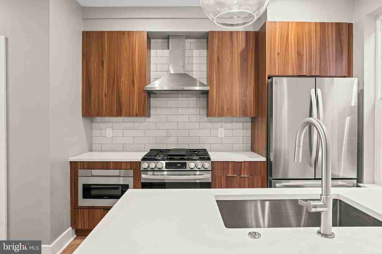 150 Fairmount Ave #2 - Photo 5 of 31