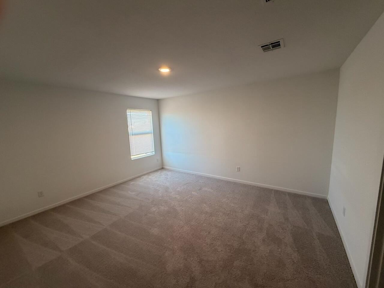 1517 Good Prairie Ave - Photo 6 of 17