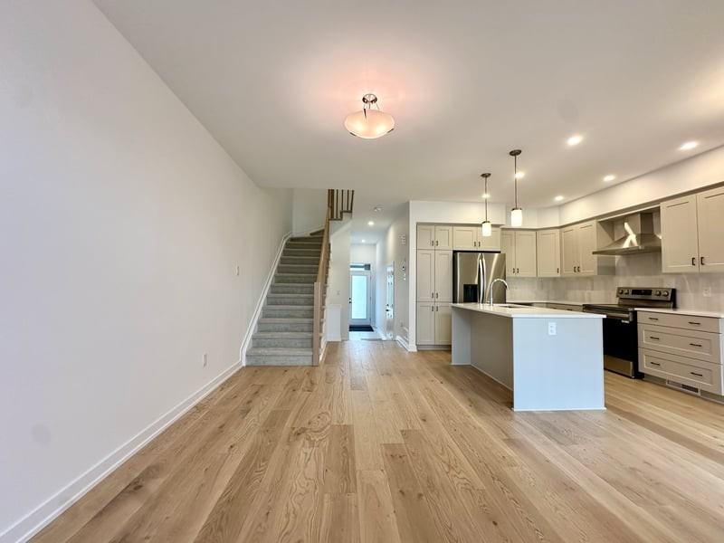 171 Bliss Cres - Photo 5 of 13