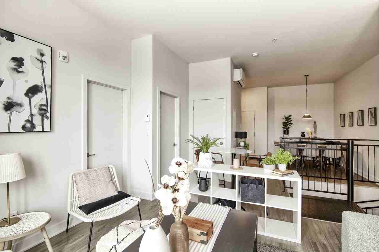 9675 Av Papineau — photo 3