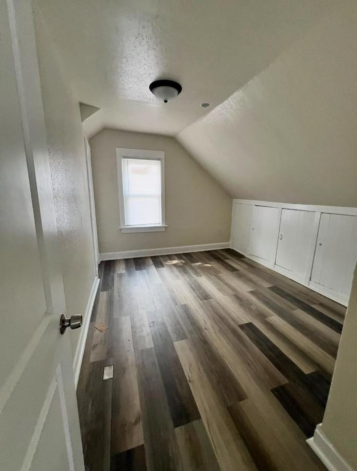 2736 N 52nd St - Photo 2 of 10