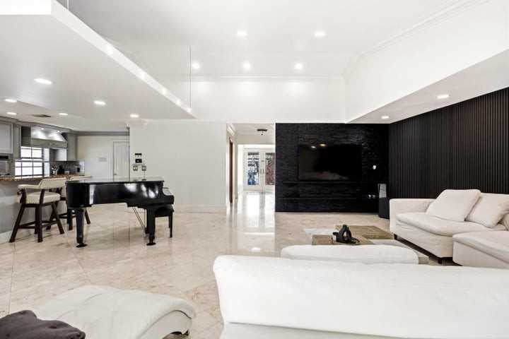 5223 Deerhurst Crescent Circle - Photo 6 of 8