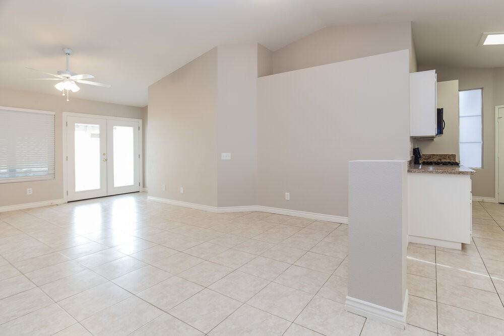 5415 Moody Vista Ct - Photo 2 of 15