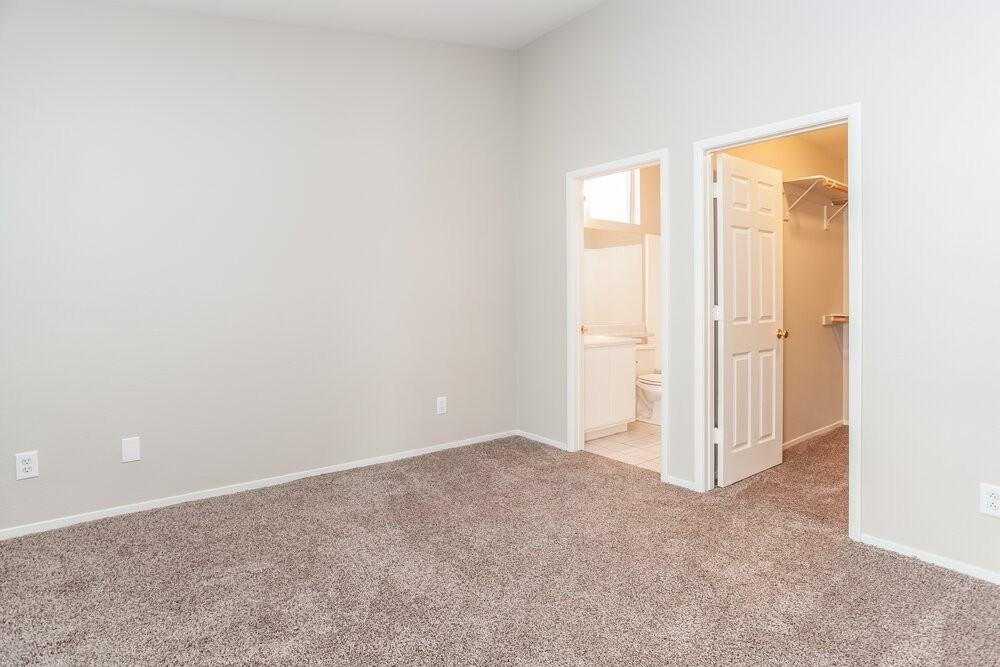 5415 Moody Vista Ct - Photo 7 of 15