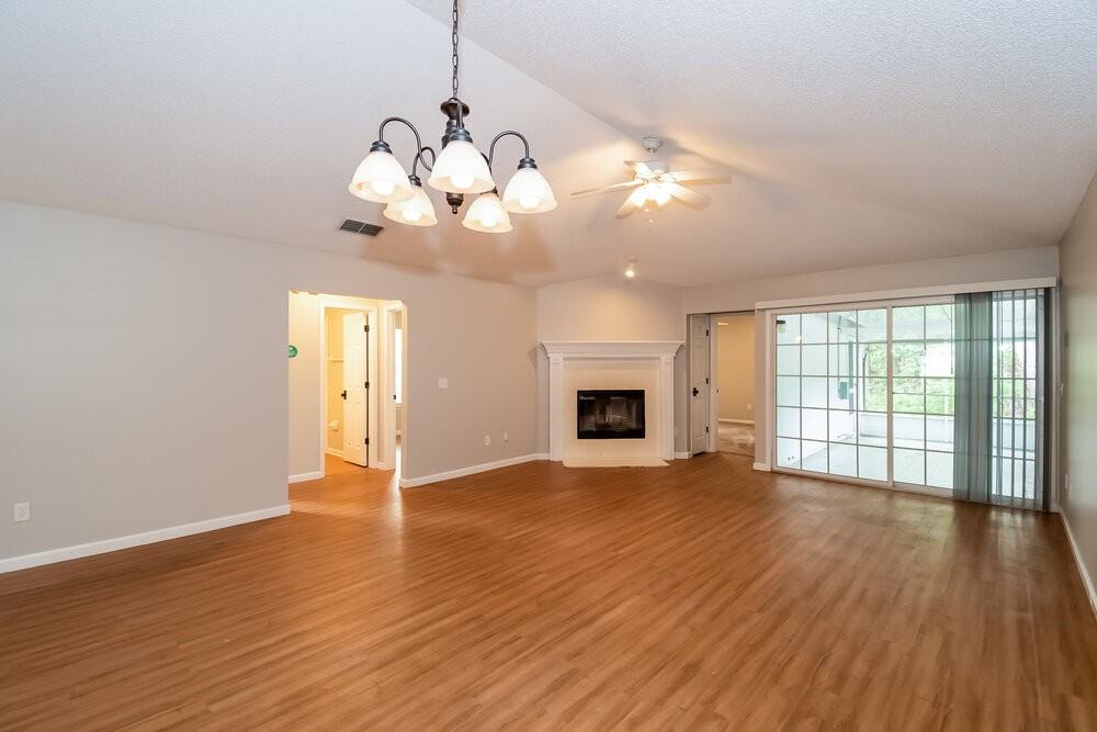 1826 Ashmore Green Dr - Photo 6 of 16