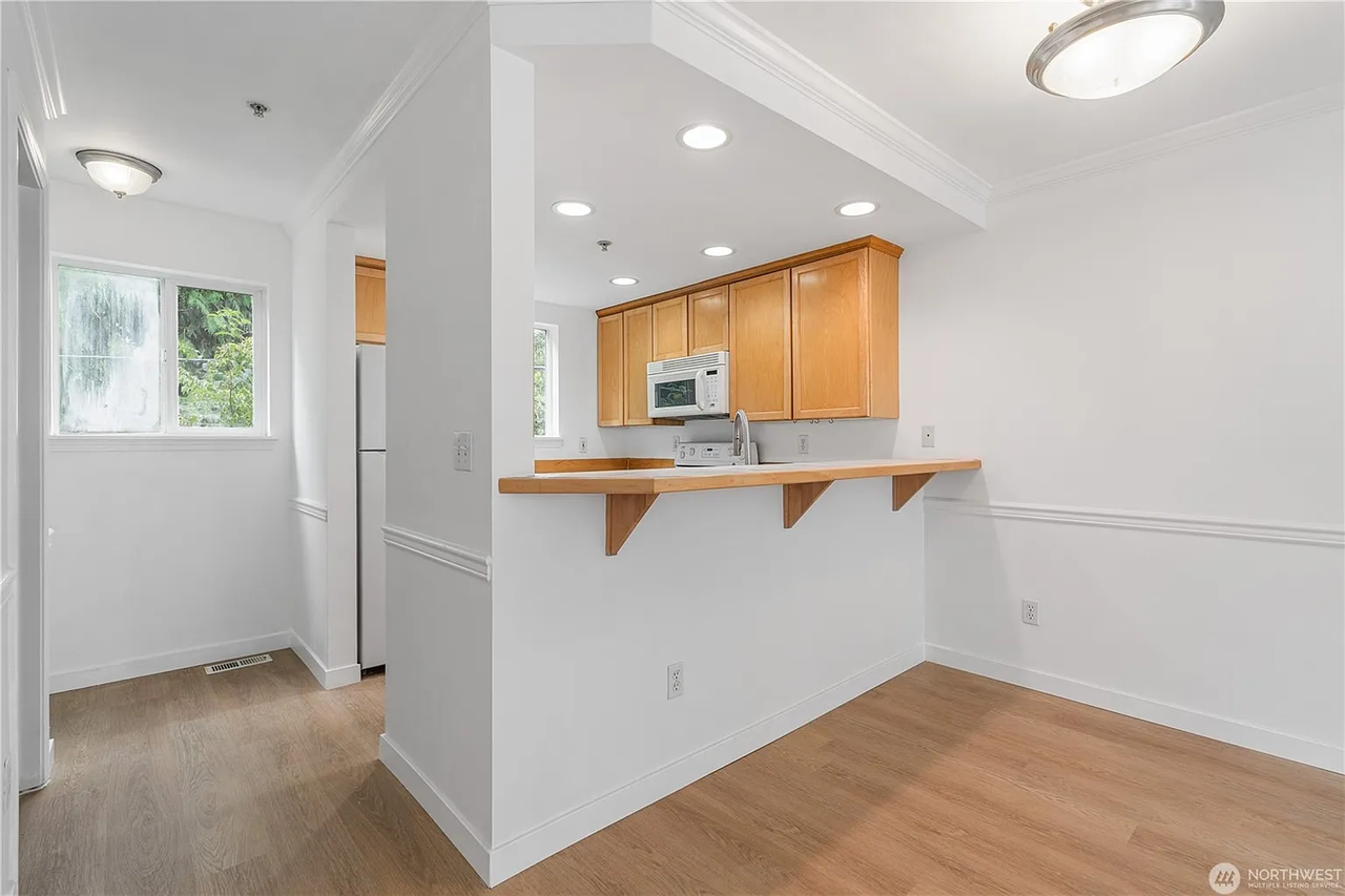 17921 80th Ave Ne #1 - Photo 7 of 26