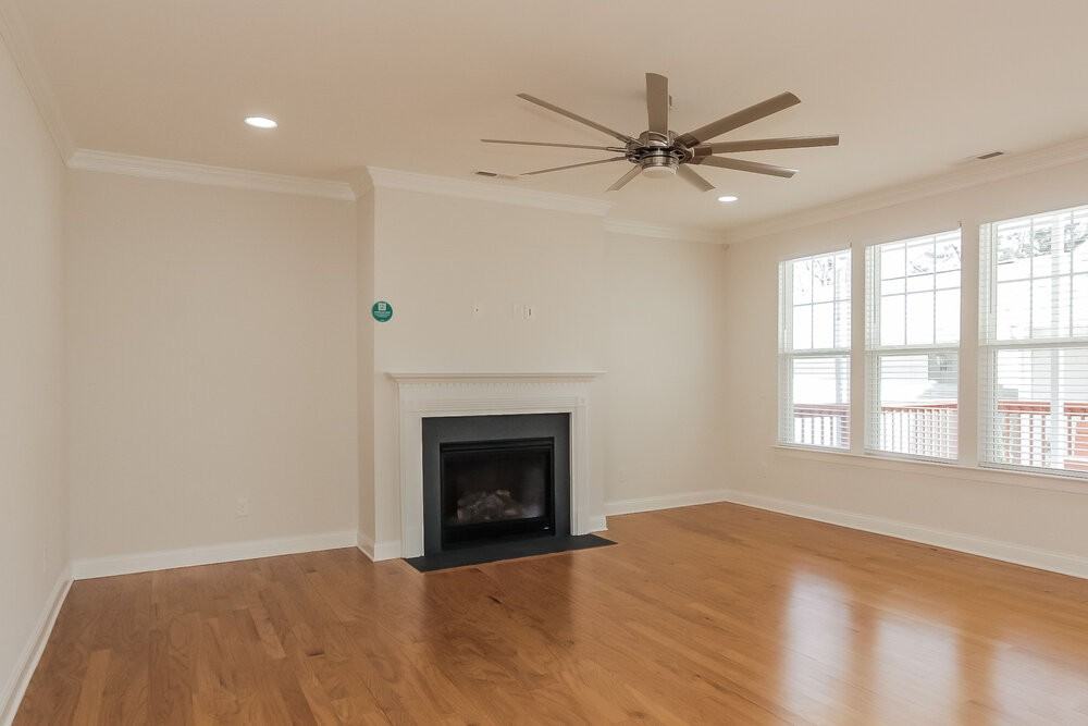 7632 Cushing Dr #74 - Photo 5 of 17