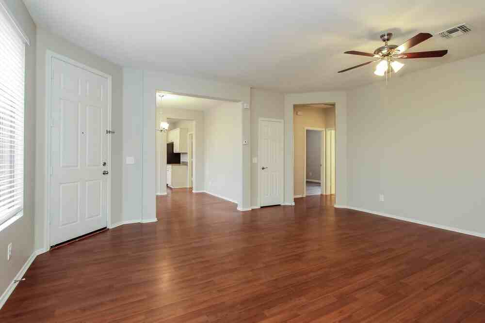 42941 N Challenger Trl - Photo 4 of 16