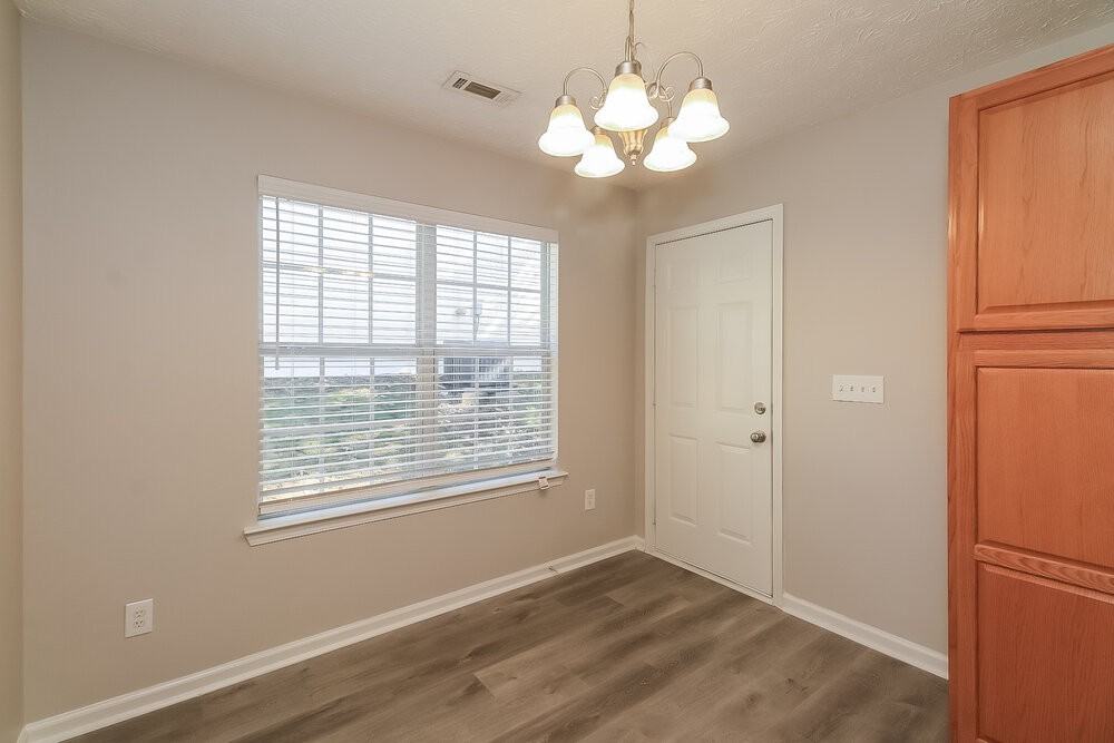 11 Grier Ln - Photo 5 of 16