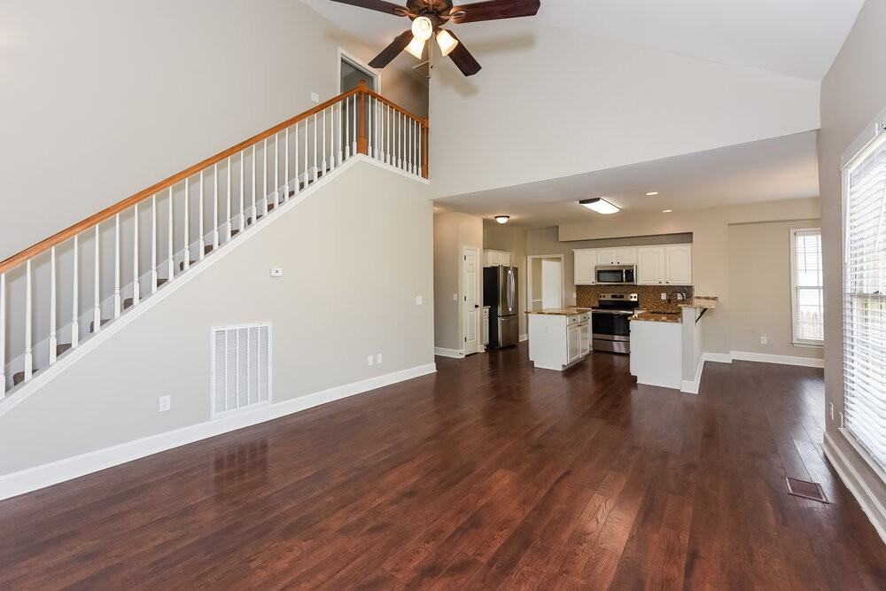 4340 Cambridge Dr - Photo 4 of 17