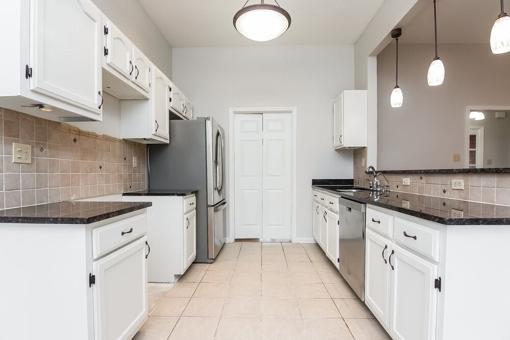 8679 Old Post Rd - Photo 6 of 15