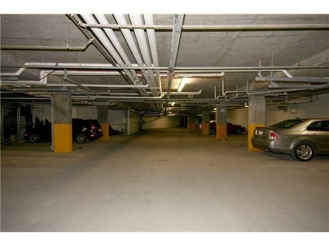 8200 4 St NE - Photo 2 of 33