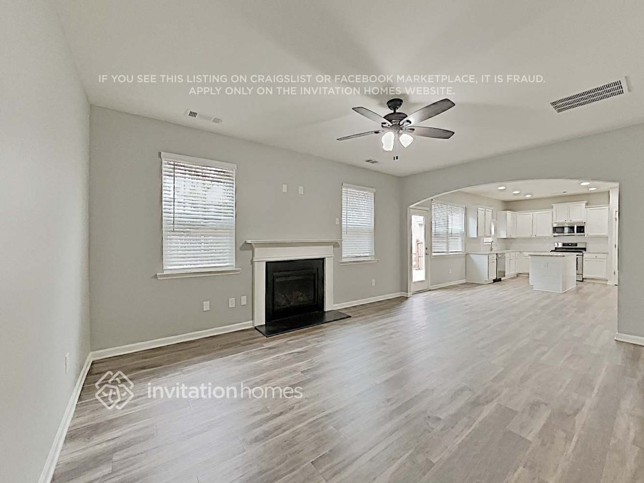 73 Windsor Way - Photo 4 of 19