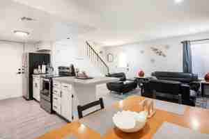 featured image of 1417 Elizabeth Ave