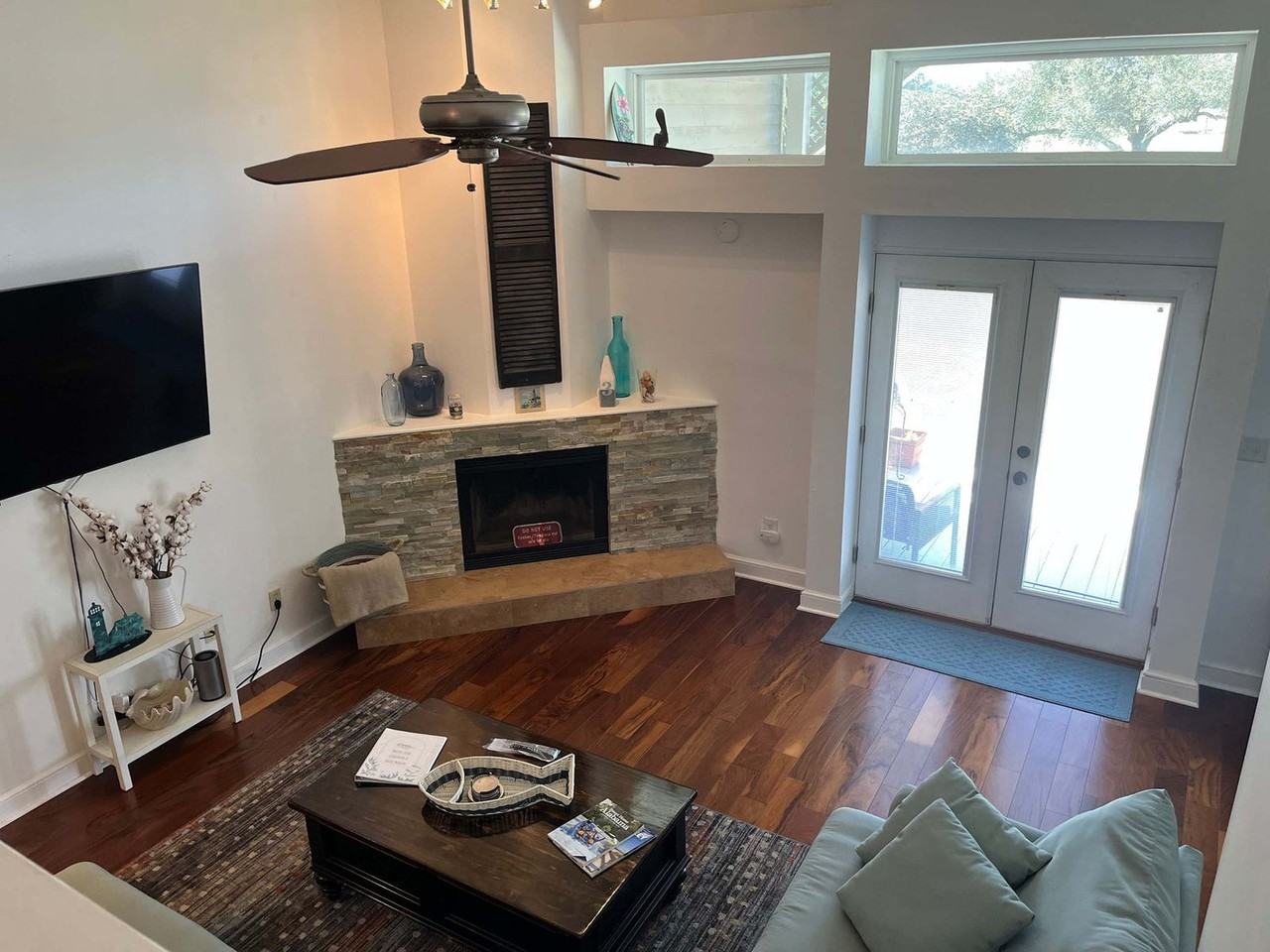 13420 Valerie Dr #1585616P - Photo 3 of 41