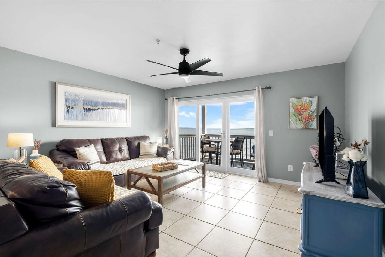 15946 Innerarity Point Rd #1585622P - Photo 4 of 50