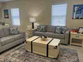 featured image of 1047 N 10th Ave