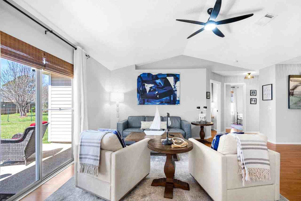2453 Gulf Breeze Ave #1585615P - Photo 3 of 30