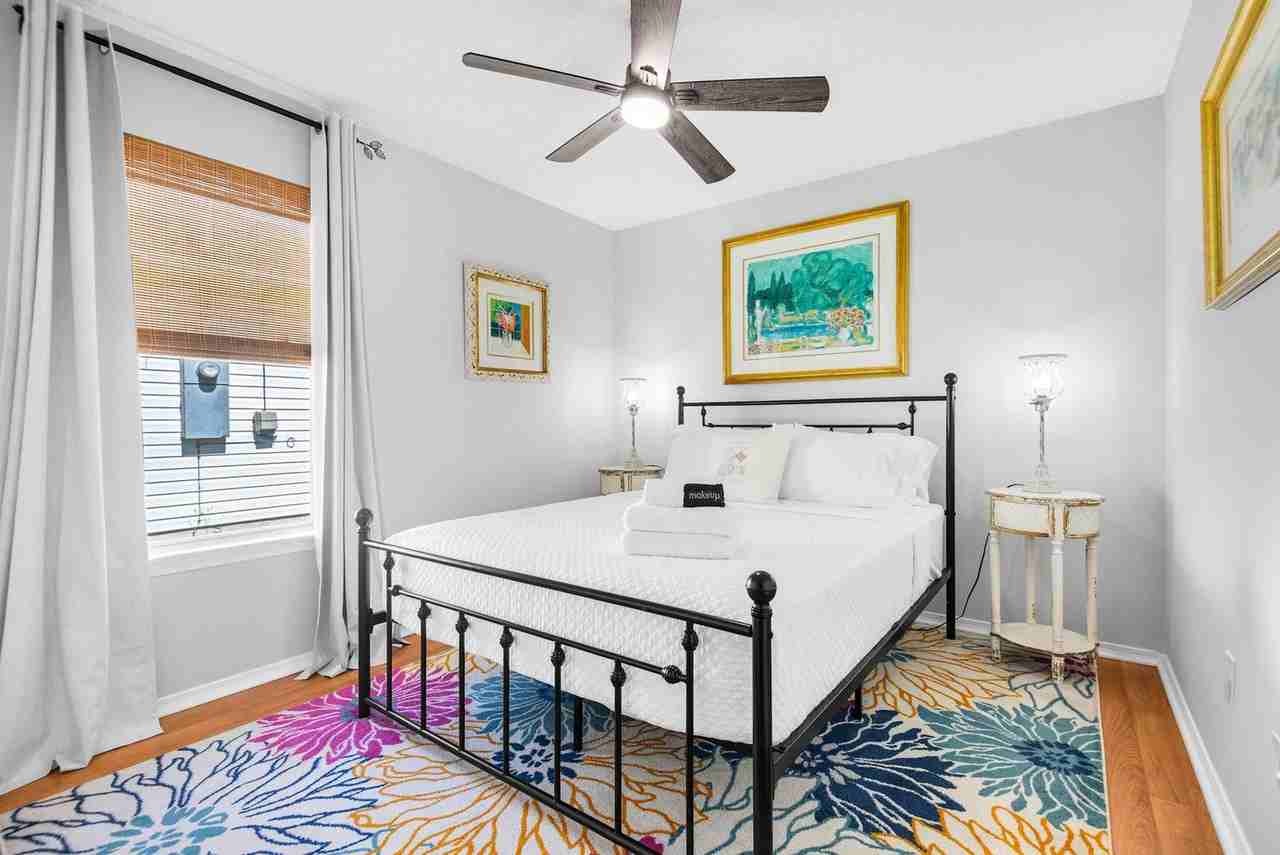2453 Gulf Breeze Ave #1585615P - Photo 6 of 30
