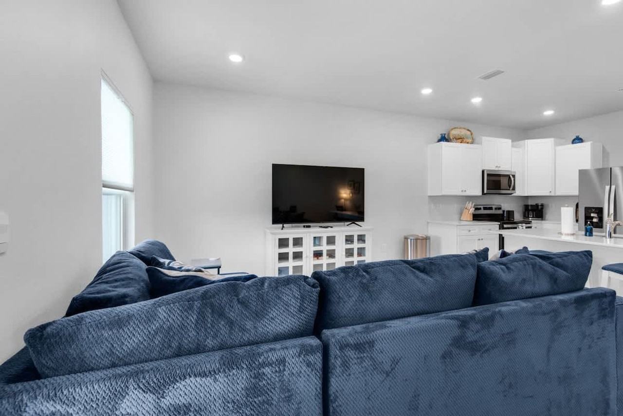 5705 Stellarjay St #1585617P - Photo 3 of 32