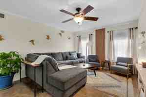 featured image of 4600 Lennox Pl