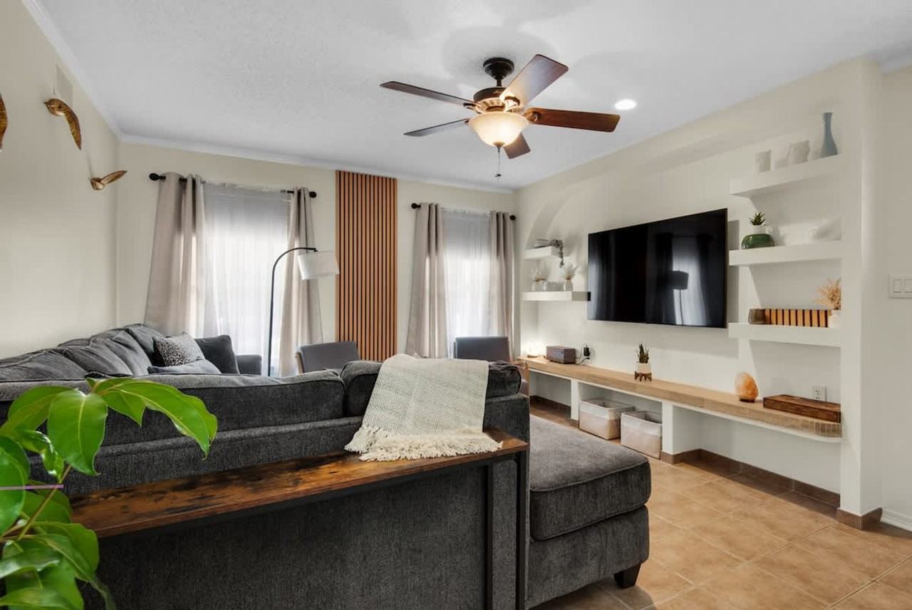 4600 Lennox Pl #1585625P - Photo 3 of 30
