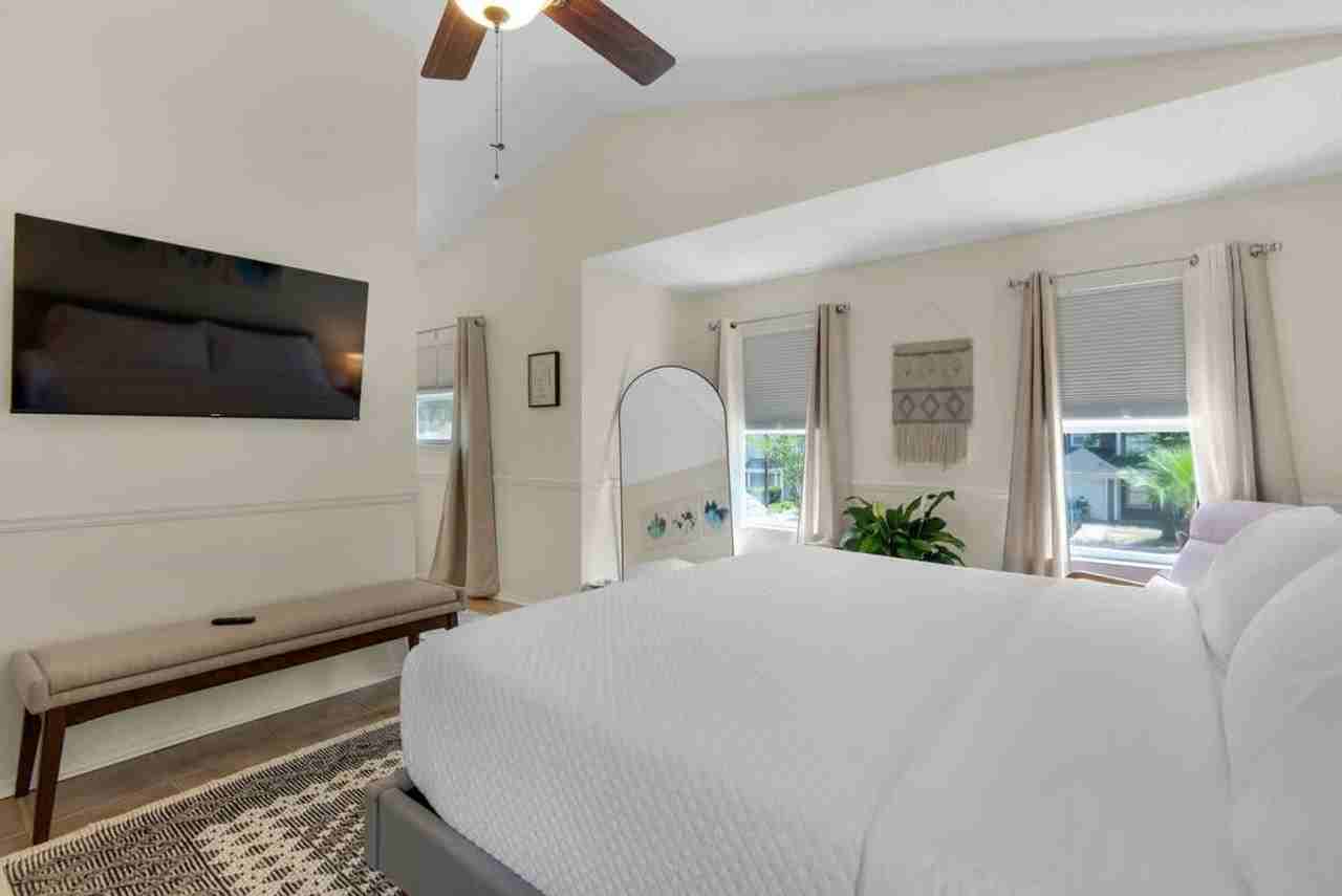 4600 Lennox Pl #1585625P - Photo 7 of 30