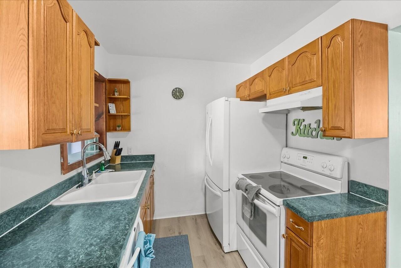 306 Fernandina St #1586035P - Photo 7 of 45