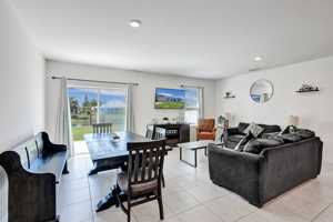featured image of 1744 Se North Blackwell Dr