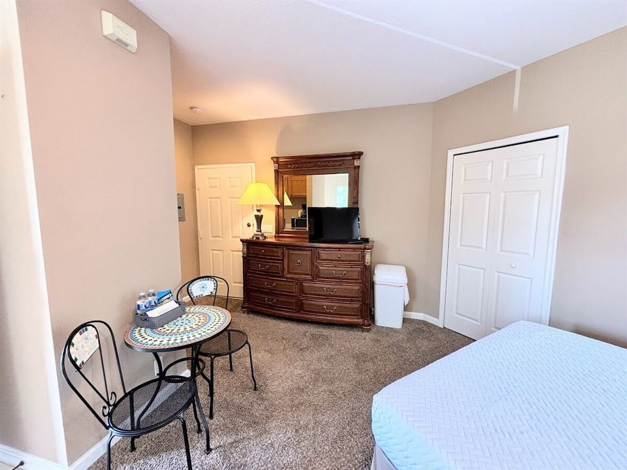 8231 Mulligan Circle - Photo 2 of 21