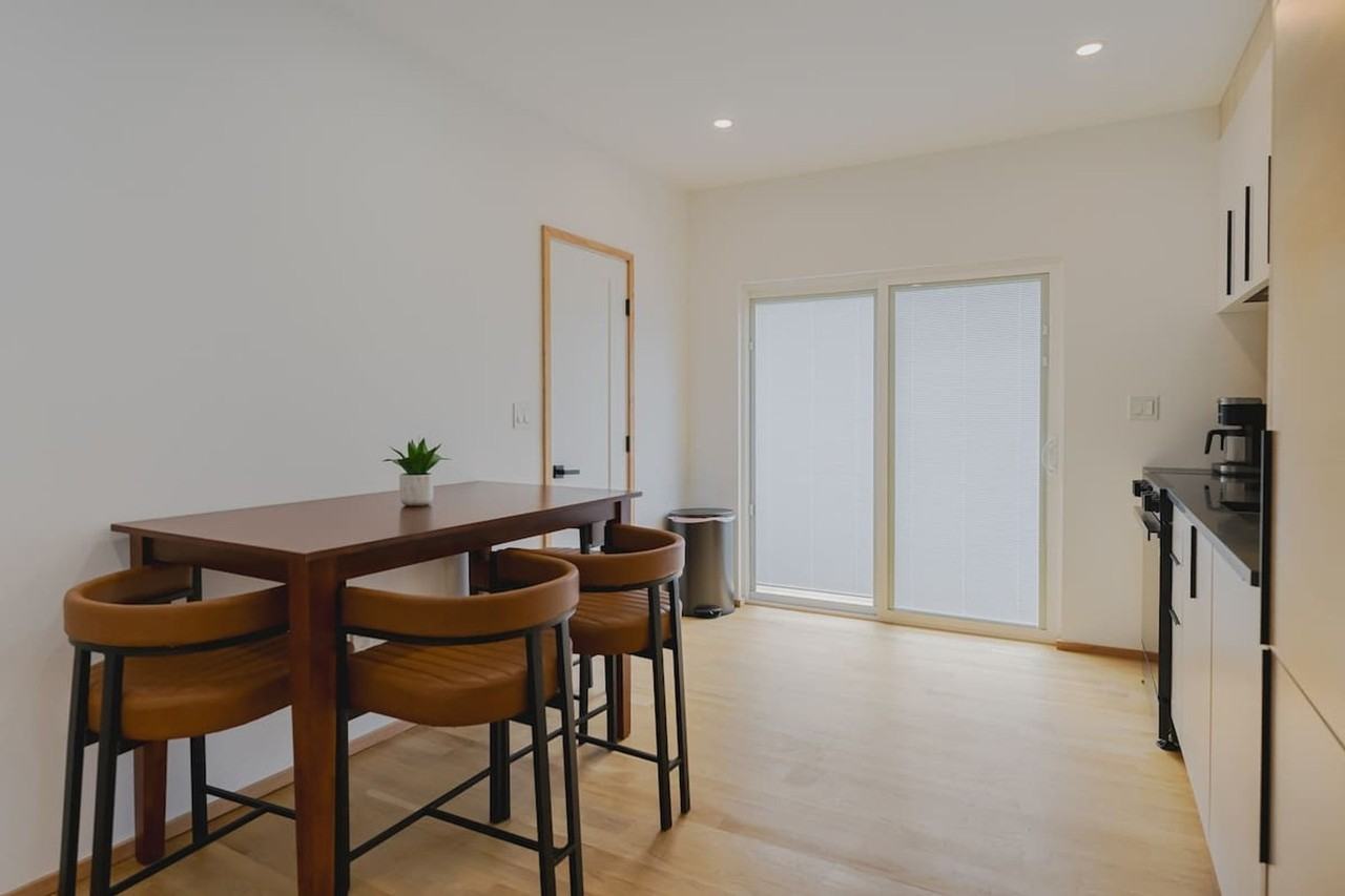 95 Bennington St #1593983P - Photo 2 of 16
