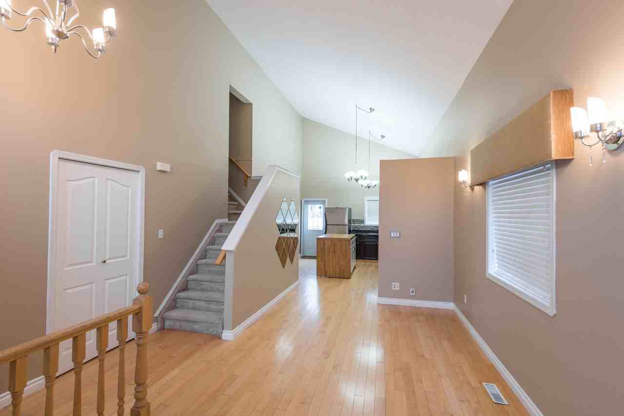 16222 83 St NW - Photo 2 of 18