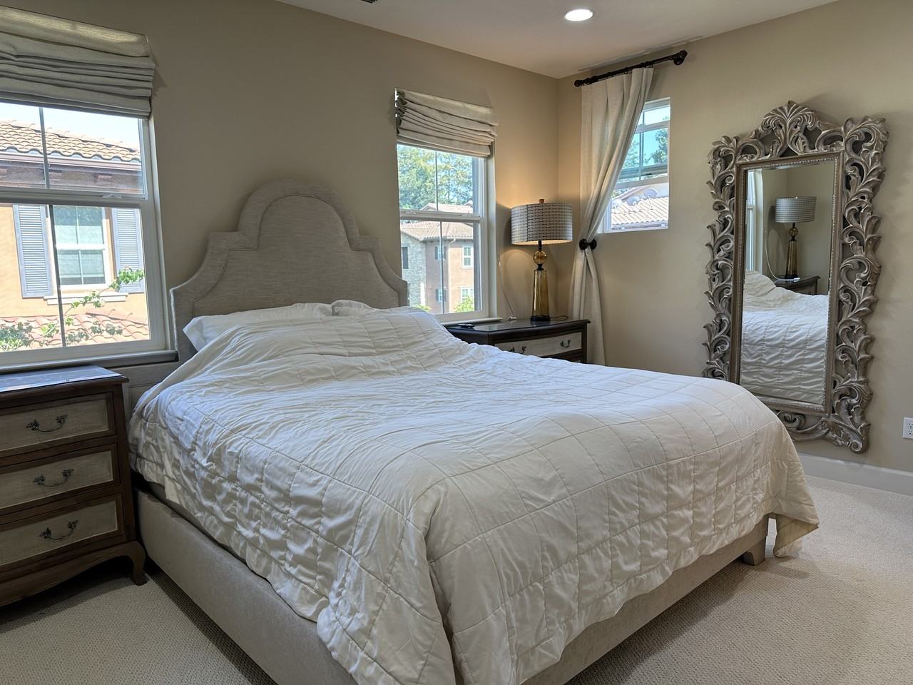 496 Rialto Pl #1 - Photo 7 of 18