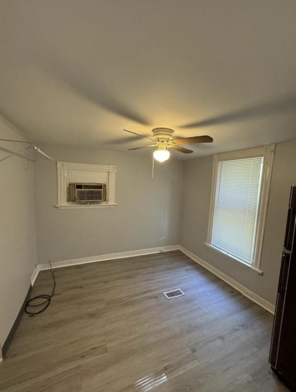 4606 Ward St #7 - Photo 2 of 4
