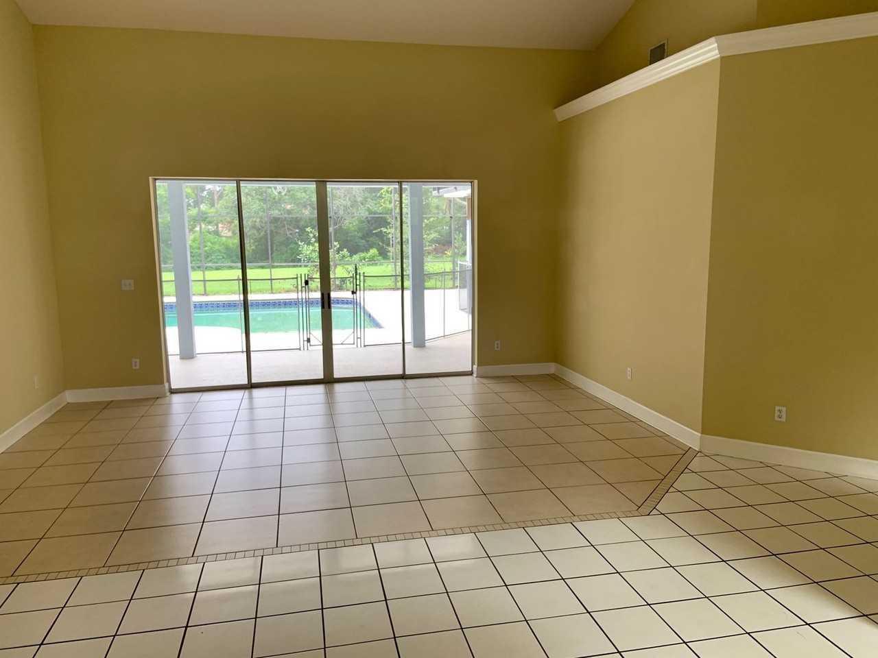 2600 Crescent Lake Ct - Photo 6 of 36