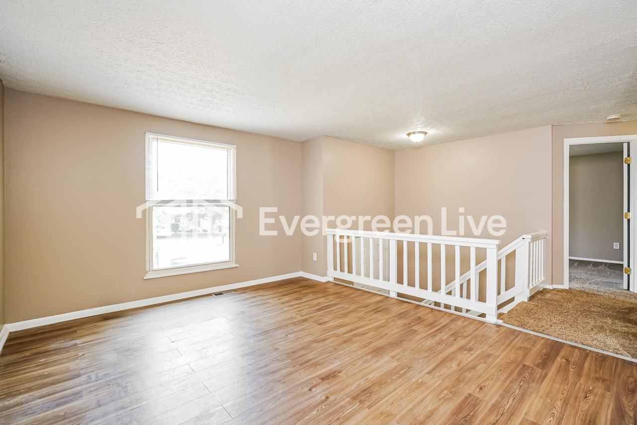 2969 Hubbardton Pl - Photo 2 of 15