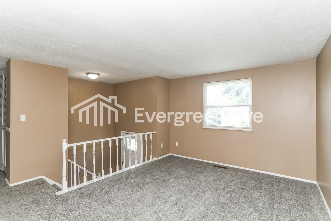 10298 Menominee Dr - Photo 3 of 15