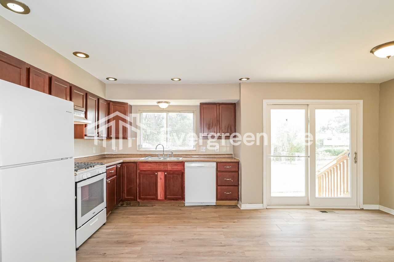 38 Flamingo Dr - Photo 5 of 15