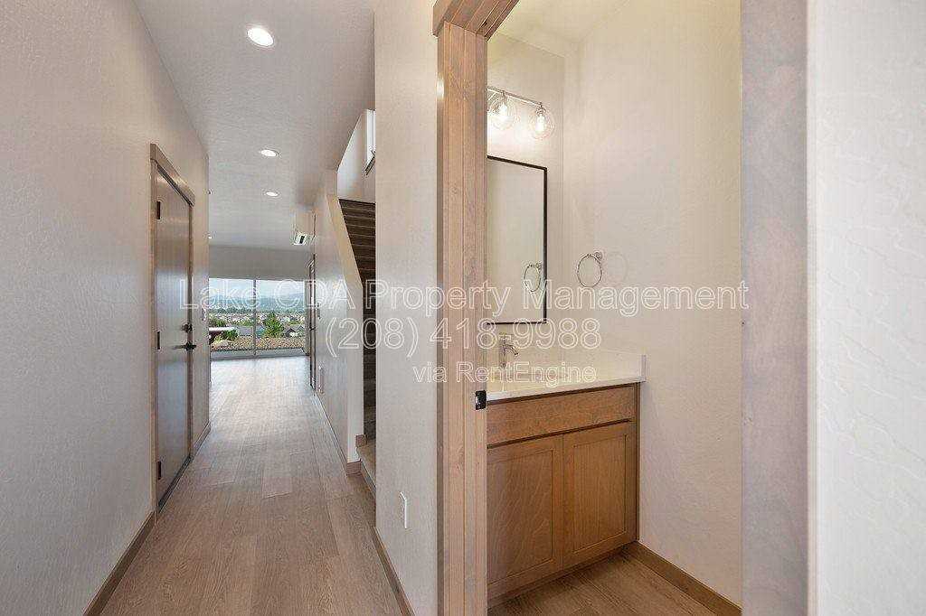 3592 N Blaze Loop - Photo 3 of 10