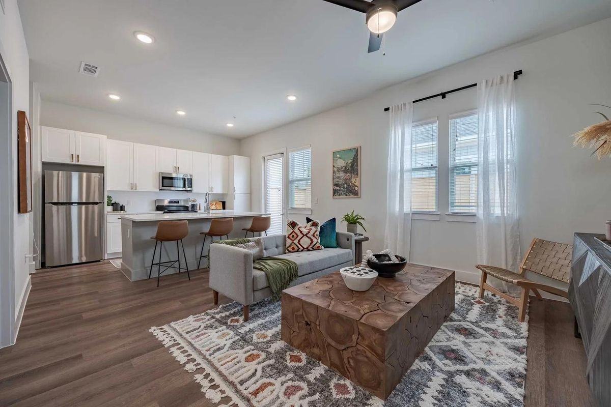 1400 Avery Nelson Pkwy ##1b - Photo 3 of 5