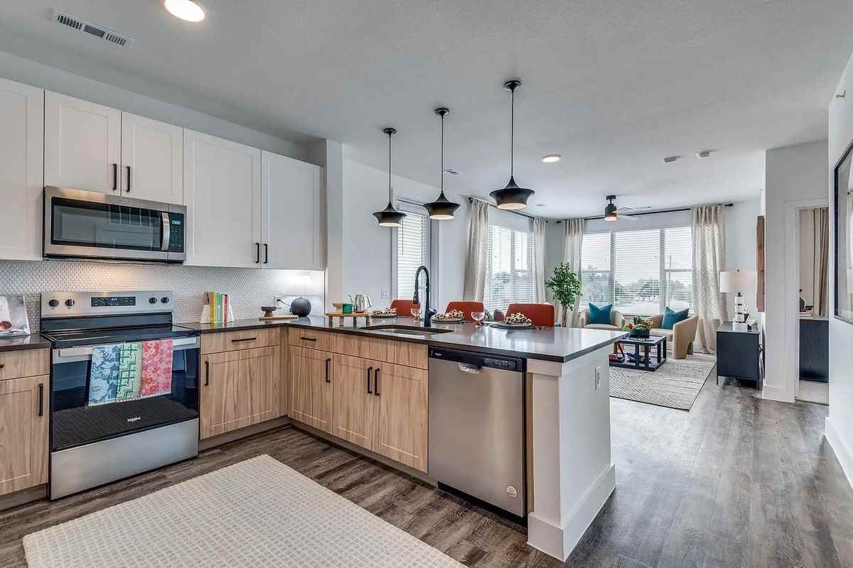 551 Exchange Blvd ##A1 - Photo 2 of 4