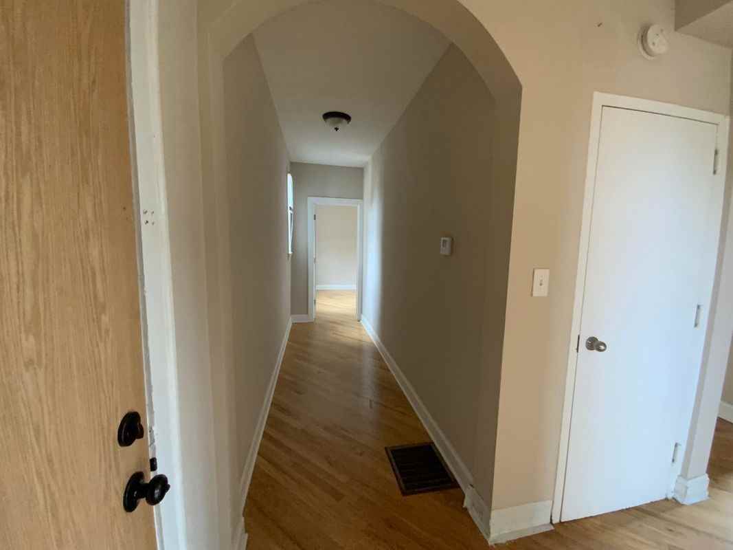 894 Green Bay Rd - Photo 6 of 10