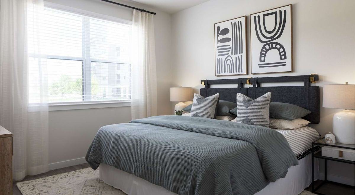 10605 Delta Dr - Photo 4 of 12