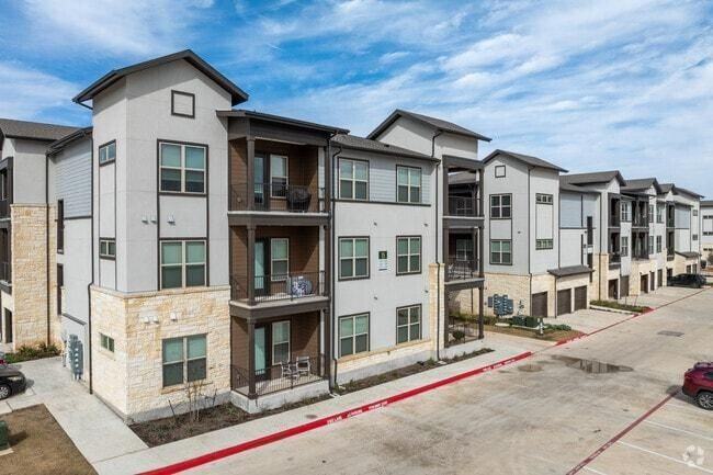 2090 Raider Way ##A1