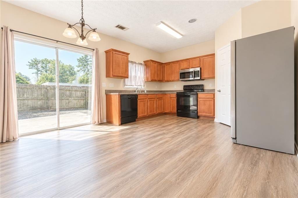 4171 Magnolia Glen Walk - Photo 5 of 15