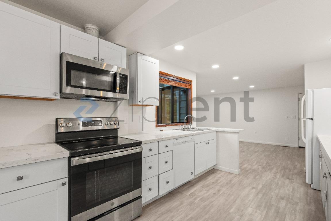 14025 127th Pl Ne - Photo 7 of 18